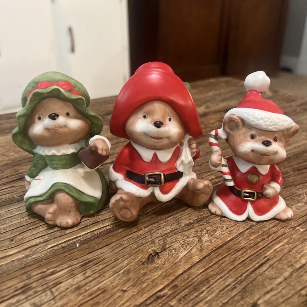 Vintage Homco Christmas Bears (3) Figurines Bisque Holiday 5600 Home Interiors